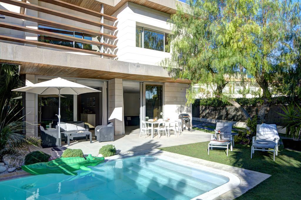 Villa Tarantino Sitges Exterior photo